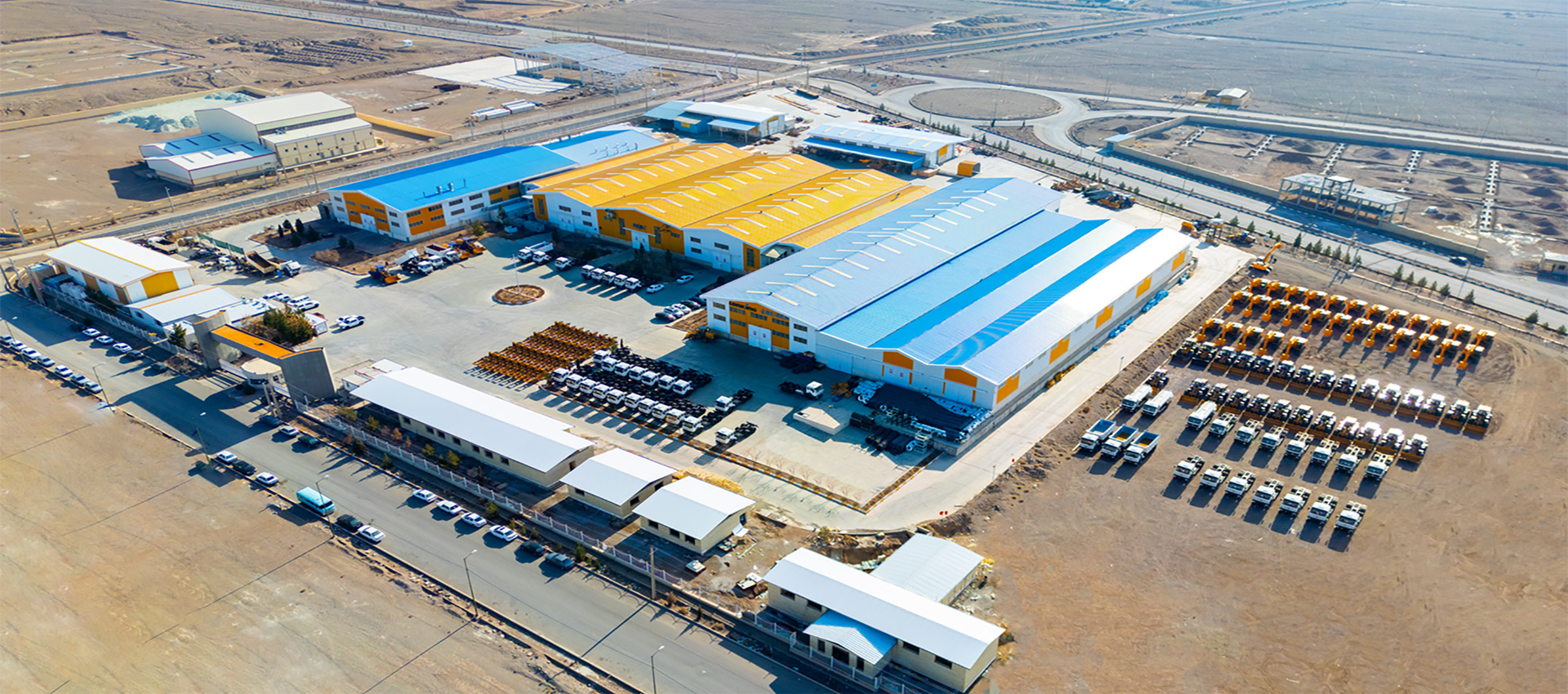 نمای کارخانه سمنان تیراژه ماشین